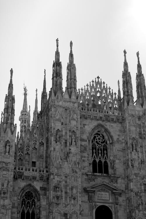 Fotos de stock gratuitas de arquitectura gótica, arquitectura renacentista, blanco y negro