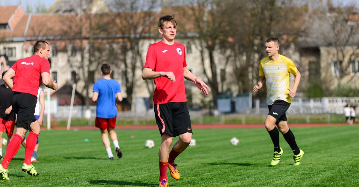 Why do Serbia and Croatia matches carry political tension?