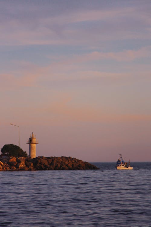 Darmowe zdjęcie z galerii z latarnia morska, morze, nawigacja
