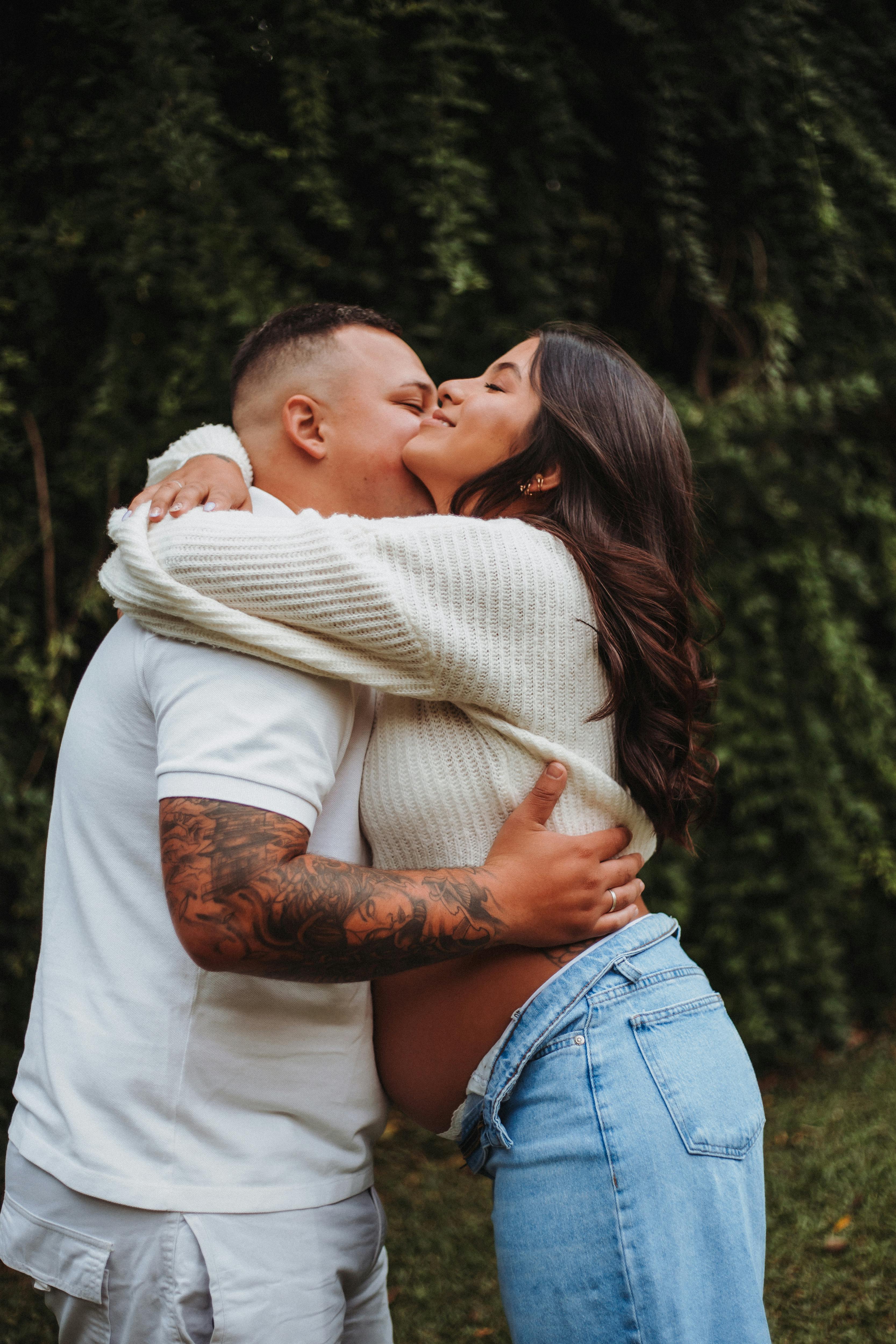 Illustrate Love Profoundly with GIFs