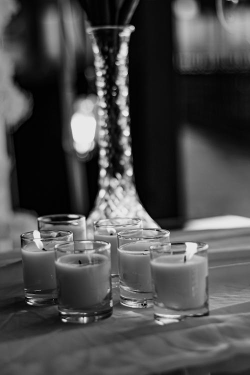 Foto stok gratis bejana, hitam & putih, lilin lilin