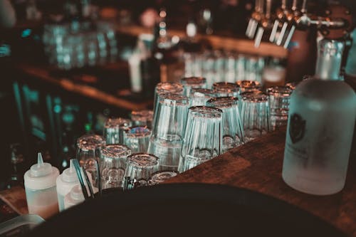 Základová fotografie zdarma na téma alkohol, bar, barový pult