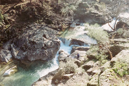 Foto profissional grátis de aerofotografia, cachoeira, cânion