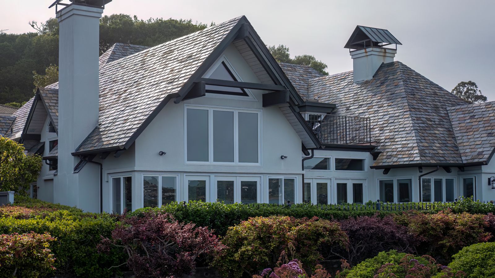 The Ashcombe Manor — view 1