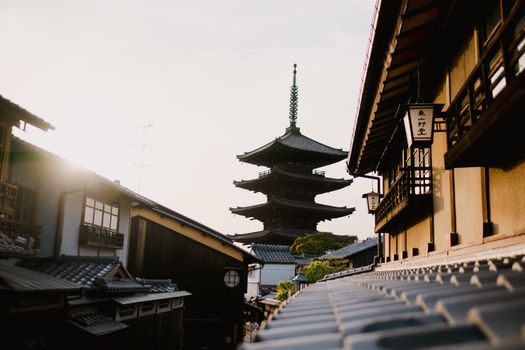 Faszinierender Sonnenuntergang in Japan – Anime-Look Hintergrundbild (von Ayyeee Ayyeee, 7728×5152, #16514708)
