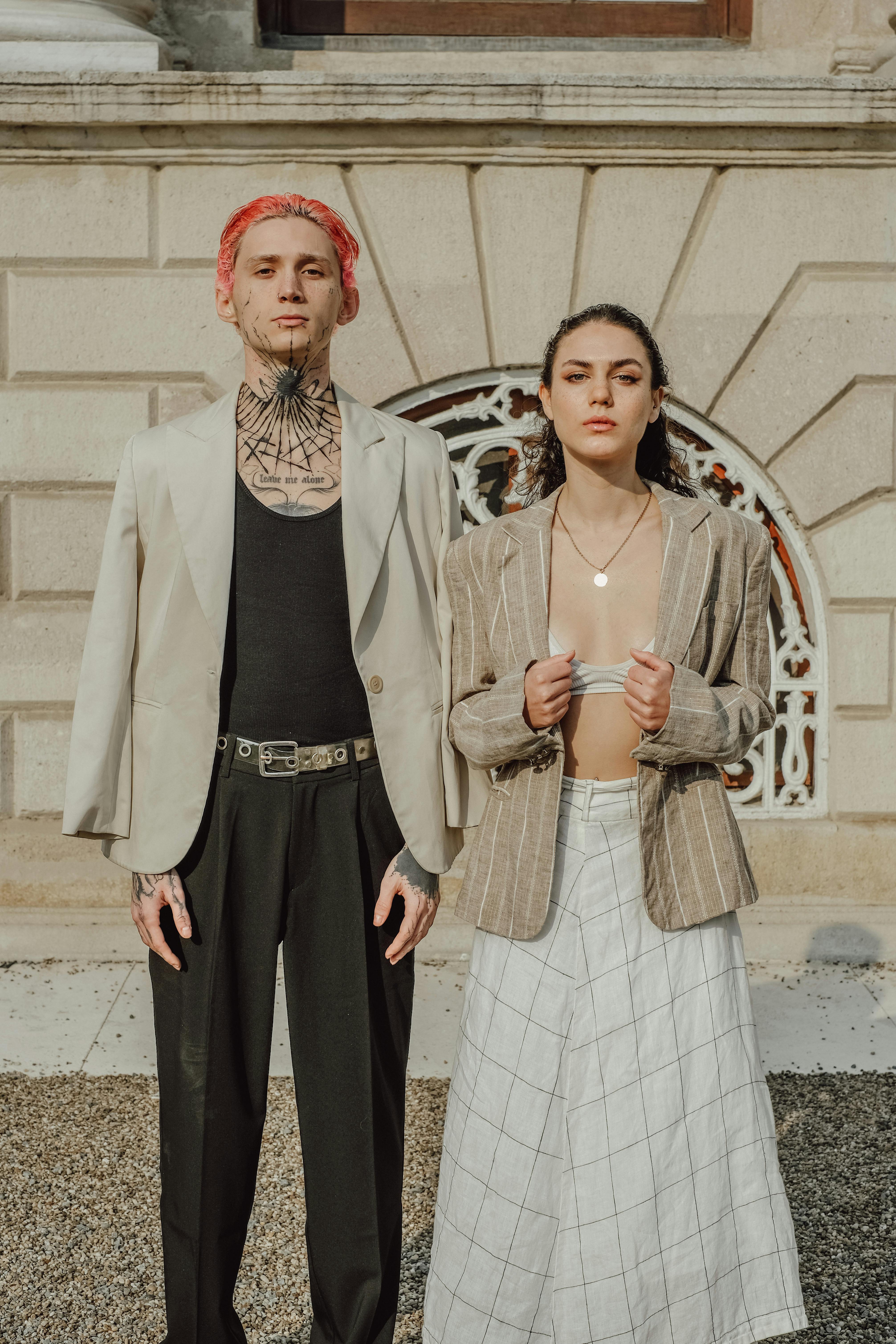 3. Model Rok yang Cocok Dipadukan dengan Blazer