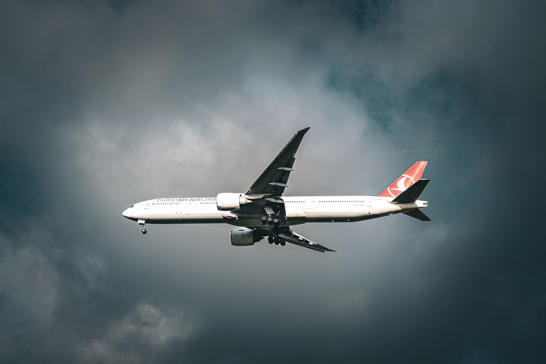 The Ultimate Guide to Global Travel Connectivity with eSIMs