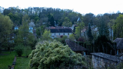 Petit village français