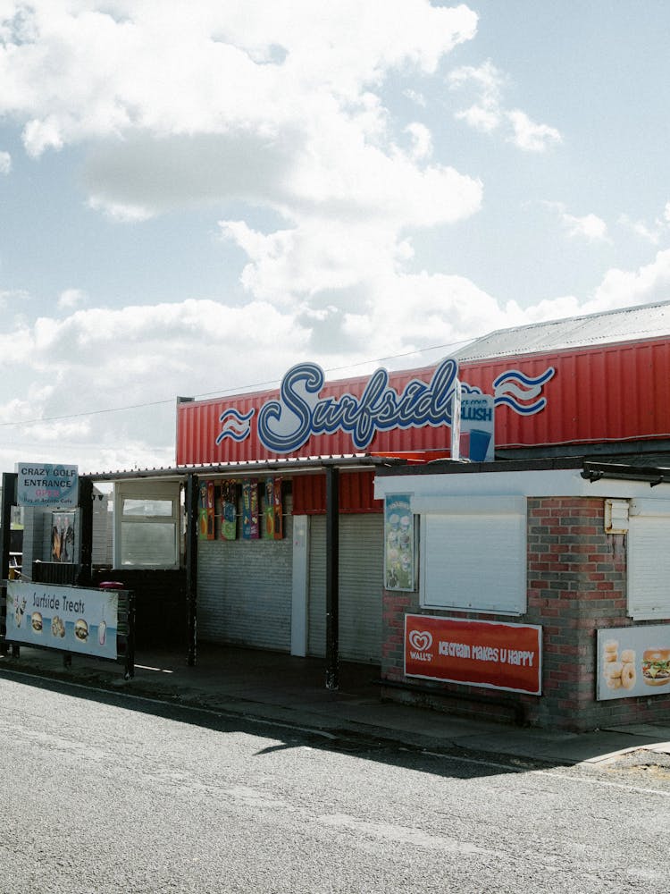 Restaurant In Seaside