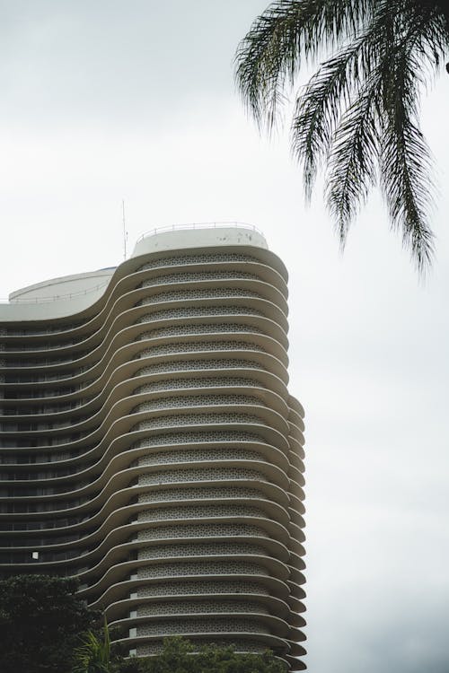 Foto profissional grátis de aparência, arquitetura contemporânea, arranha-céus