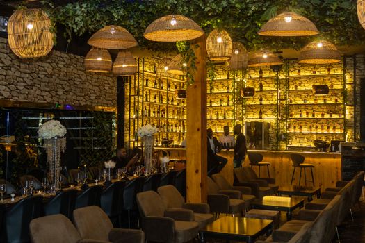 Free stock photo of architecture, bar, chandelier