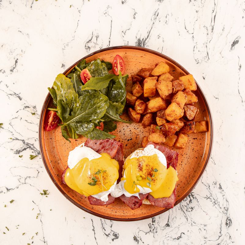 Classic Eggs Benedict