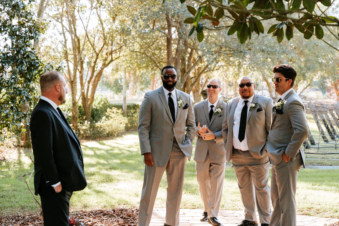 The Groom's Guide to Choosing Groomsmen and Best Man: Tips for Assembling Your Dream Team - Groomsmen and Best Man | CubeBik Blog Dealing with Challenges