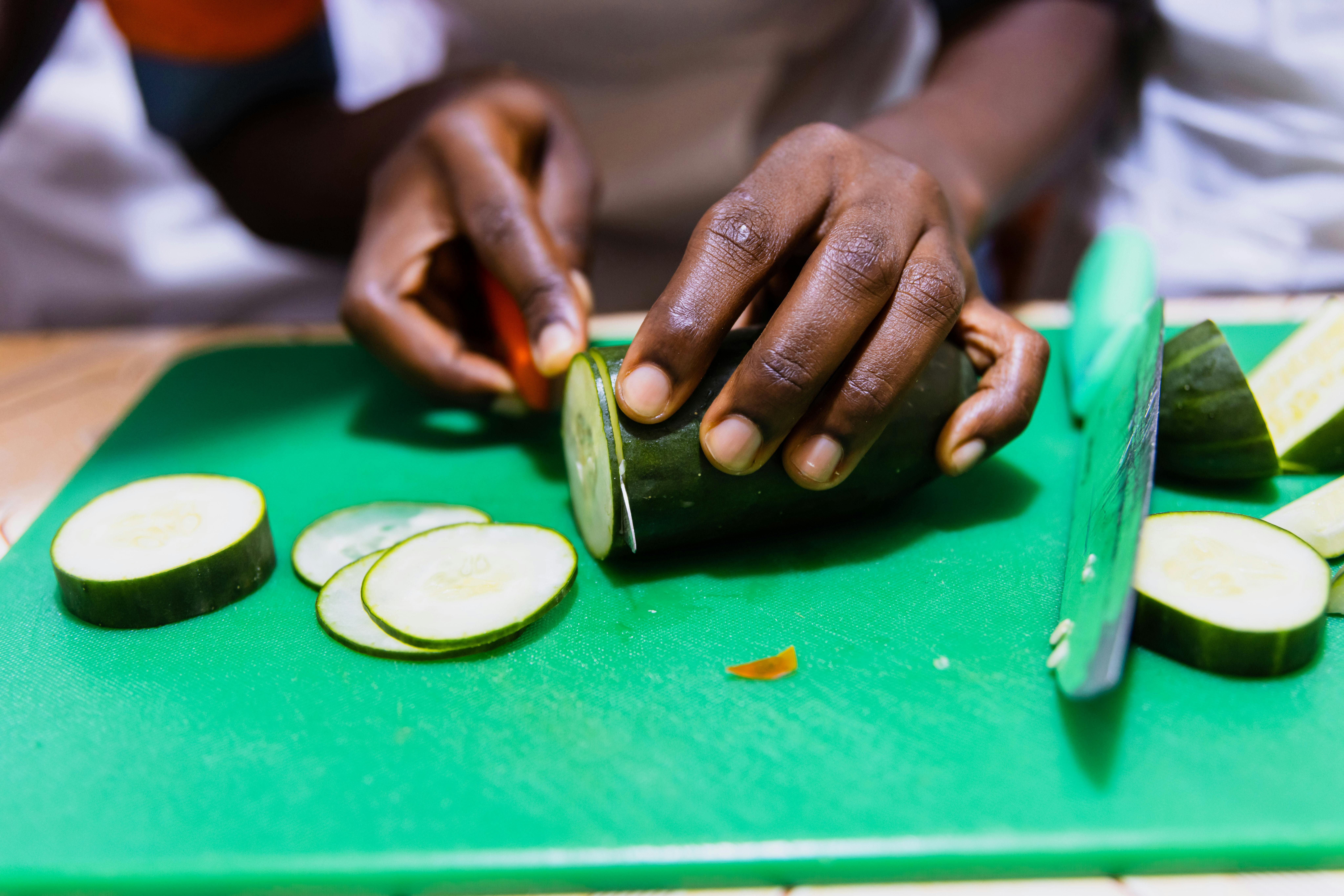 home cooking healthy eating — Photo by K on Pexels