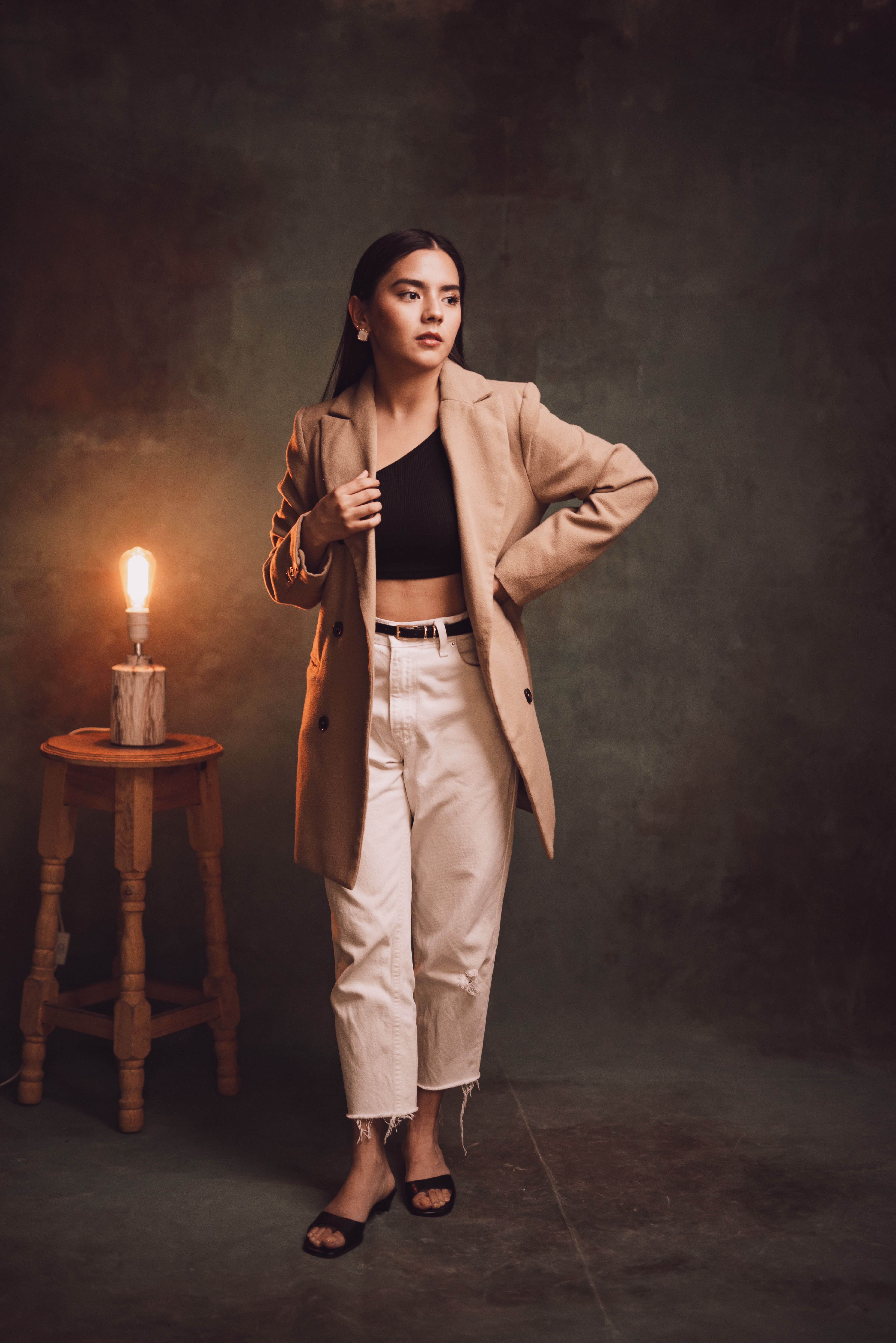 Margaux blazer in warm beige under candlelight