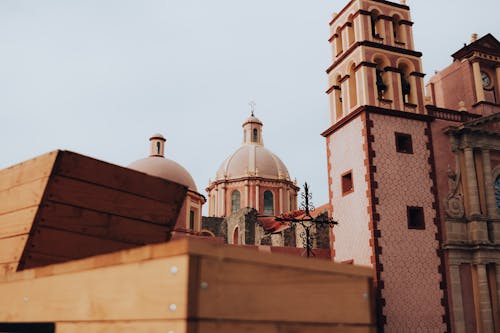 Безкоштовне стокове фото на тему «зовнішнє оформлення будівлі, католицизм, Мексика»