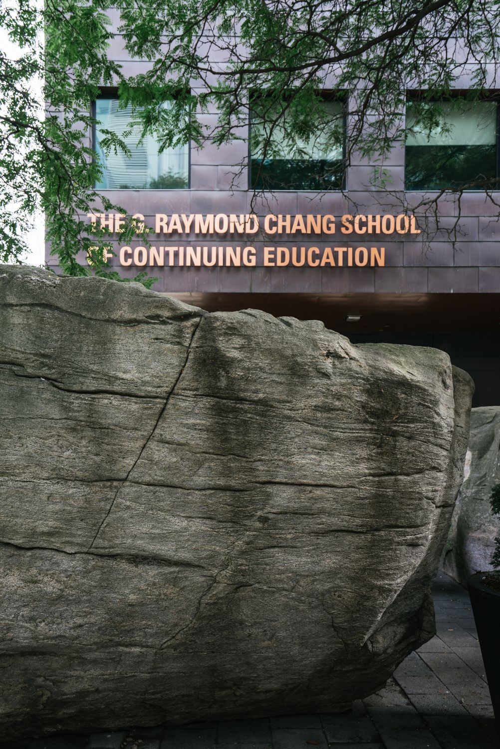 Large Stone Infront of School · Free Stock Photo