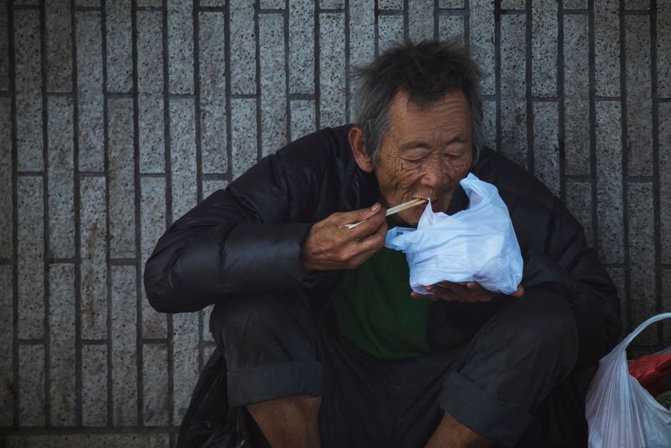 1,000+ Best Poverty Photos · 100% Free Download · Pexels Stock Photos
