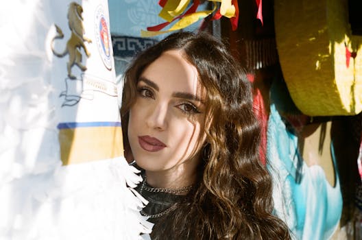 Portrait of a brunette woman amidst vibrant colors in a San Fernando market.