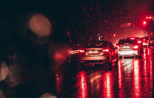 交通, 傾盆大雨, 城市街道 的 免费素材图片
