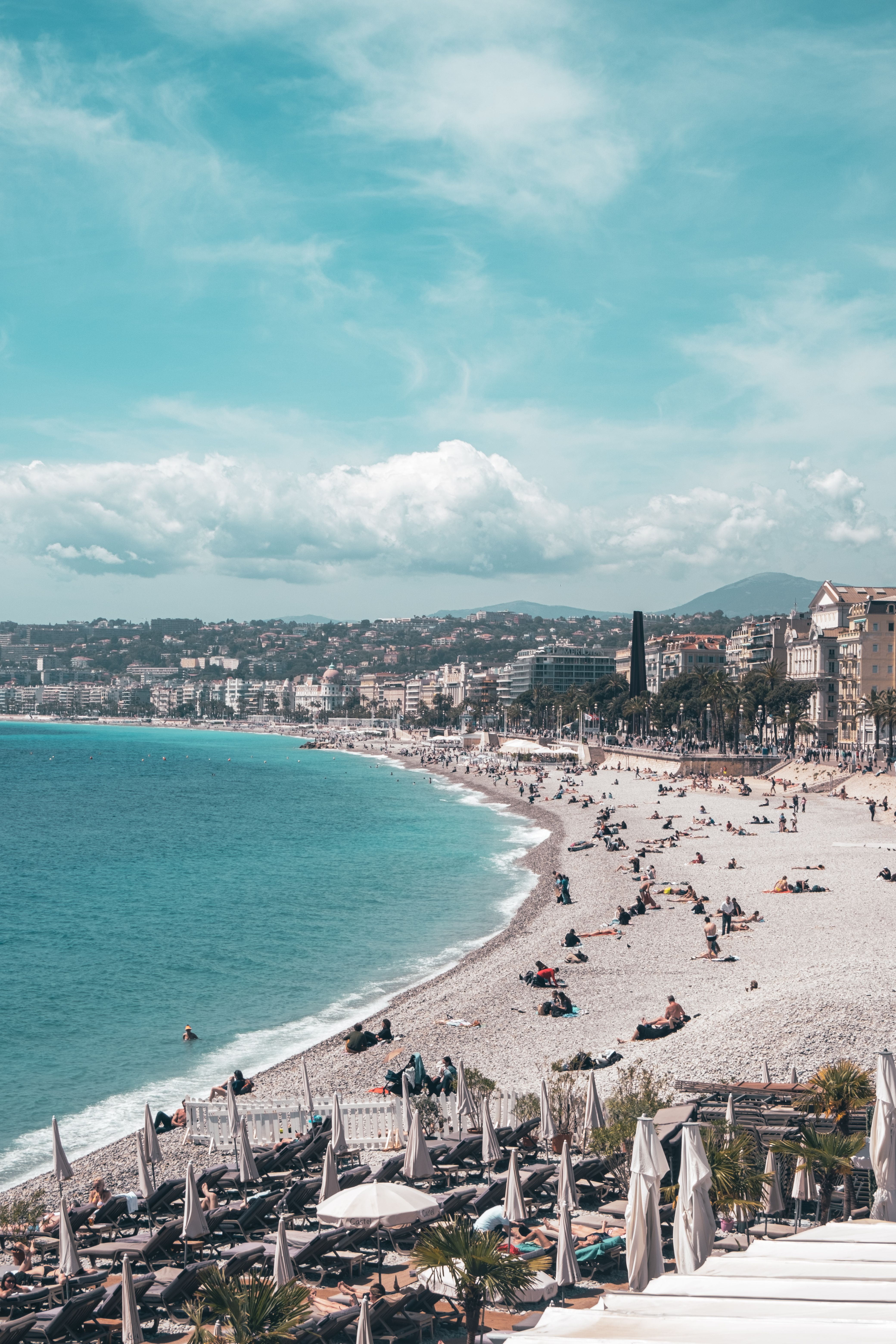 Couverture : Buying a second home in Saint-Cyr-sur-Mer