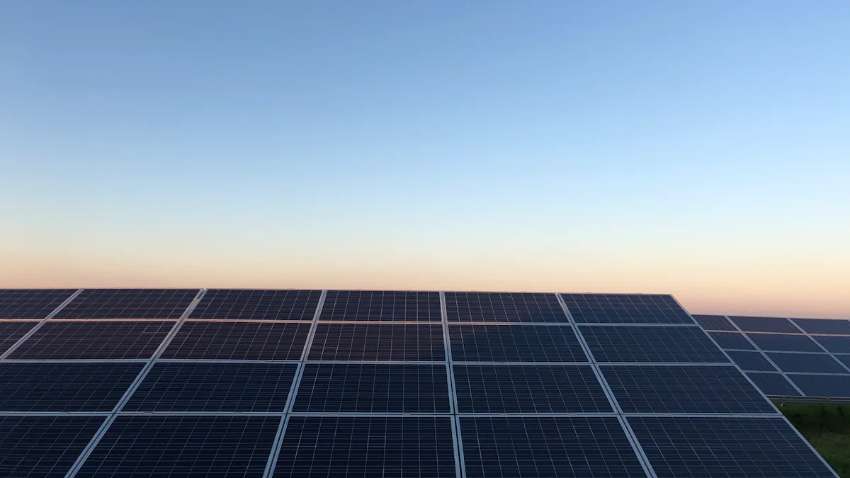 Optimizing Solar-Powered LED Lights: Charging with LED Flashlight