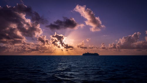Fotos de stock gratuitas de crucero, luz del sol, mar caribe
