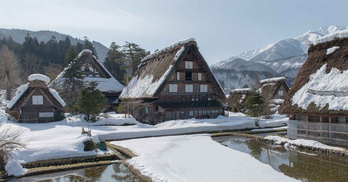 HAPPINESS LET_S CELEBRATE NEW YEAR IN HOKURIKU