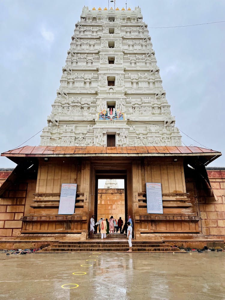 Sri Rangnath Ji Mandir In India