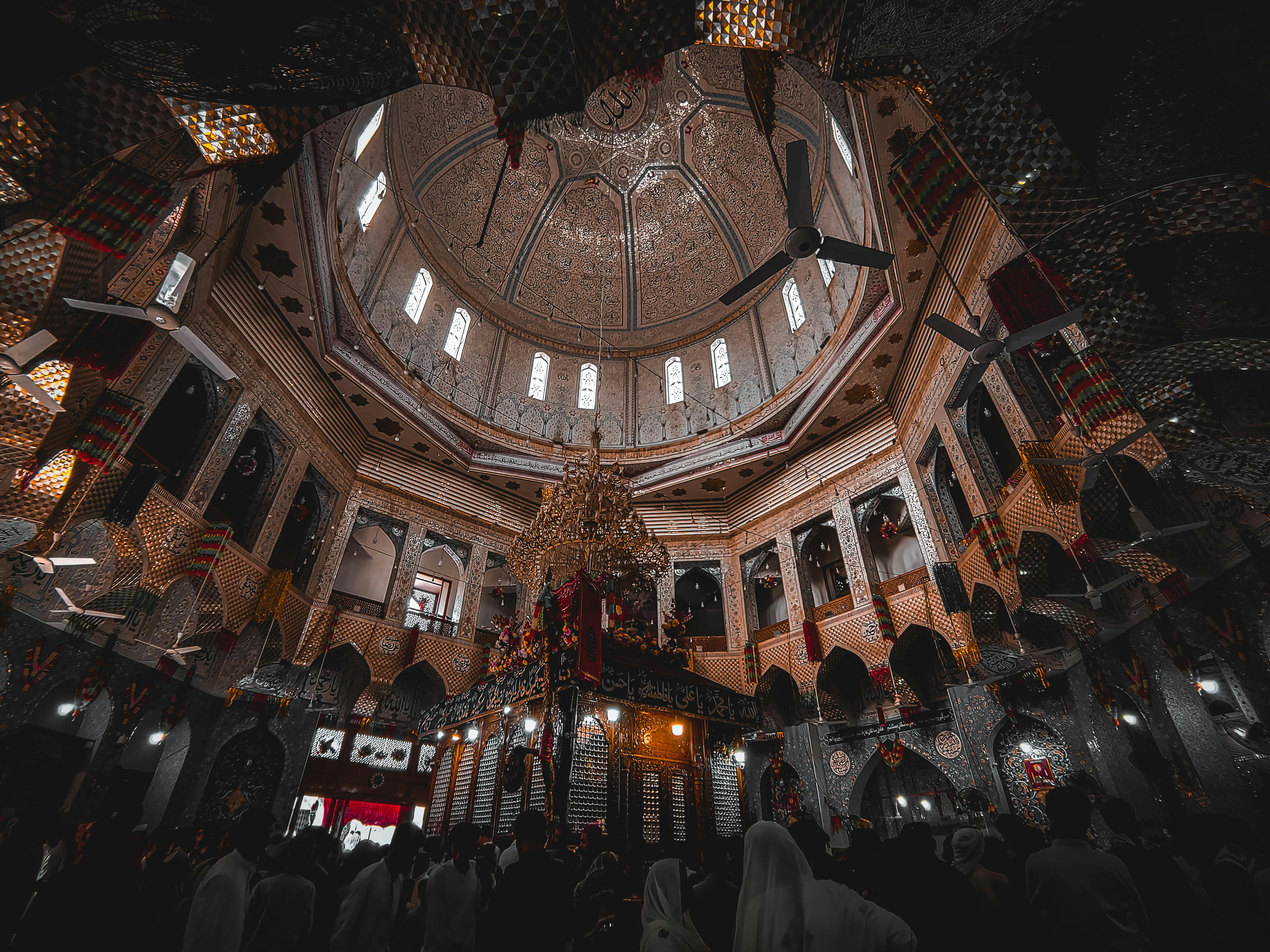 Interior Design of Mosque · Free Stock Photo