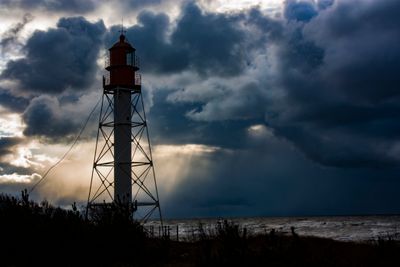 A lighthouse in heavy rain, photo by Dāvis Šimanskis on Pexels
