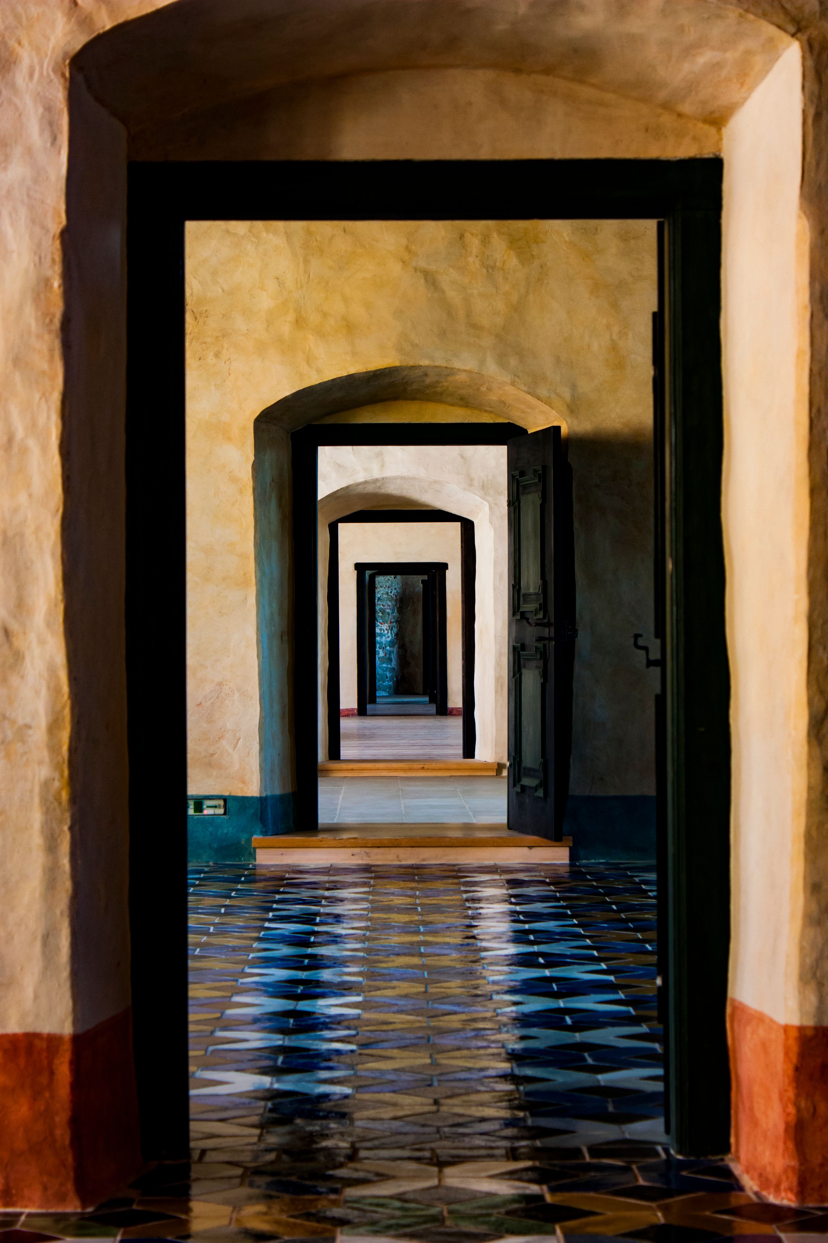 Foto de stock gratuita sobre abertura arqueada, arco interior, arcos ...