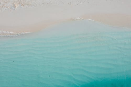 Бесплатное стоковое фото с Аэрофотосъемка, берег, бирюзовая вода