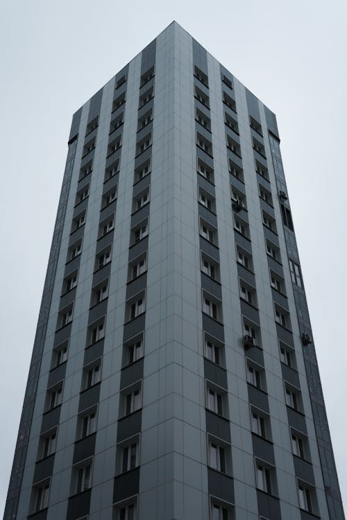 Black and Gray Skyscraper