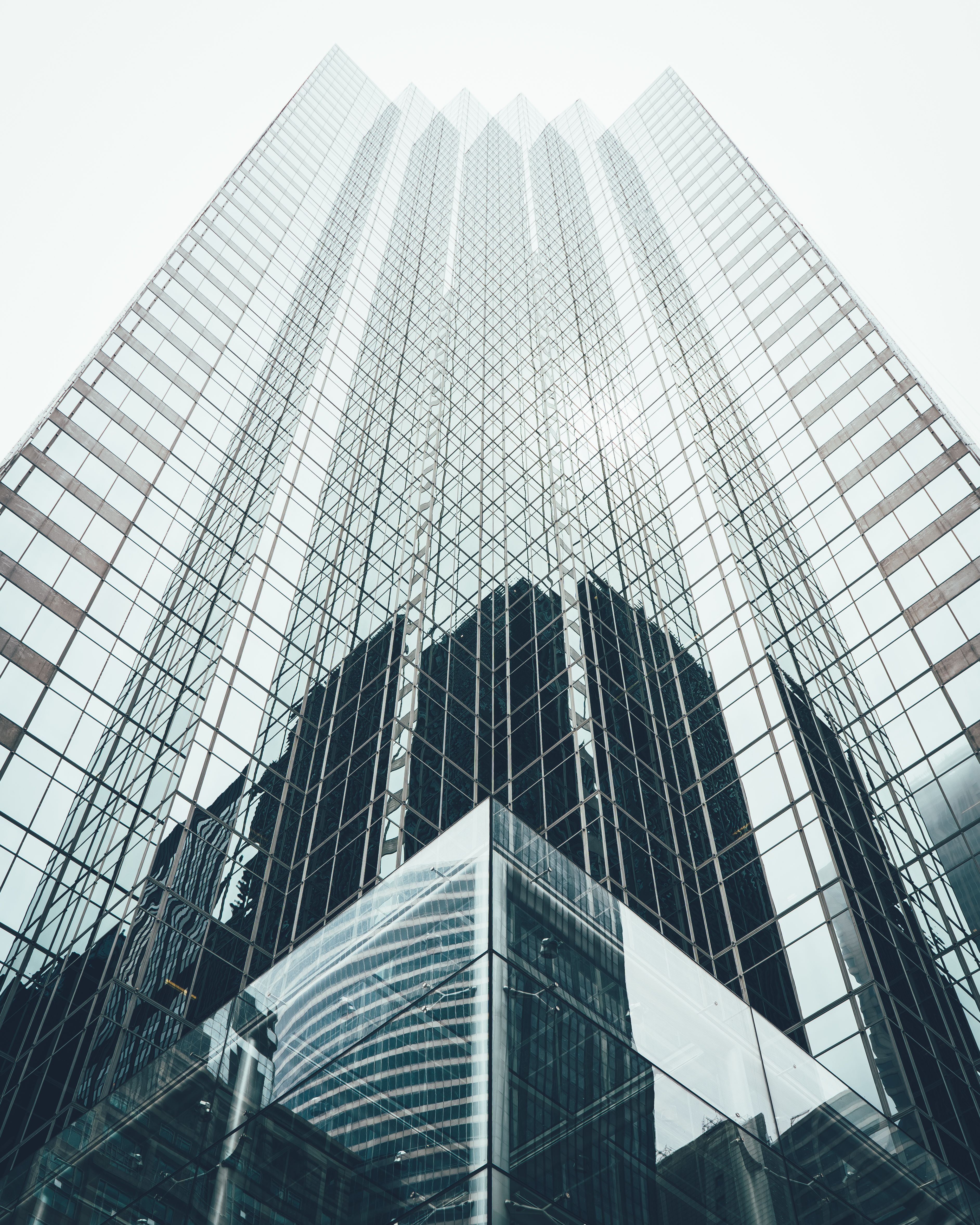 Concrete and glass facade in black and white