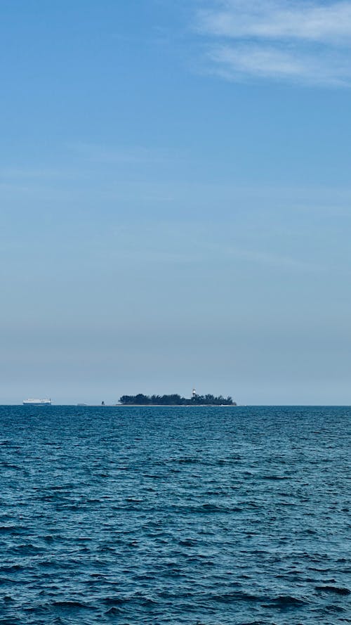 Fotobanka s bezplatnými fotkami na tému horizont, krajina pri mori, loď