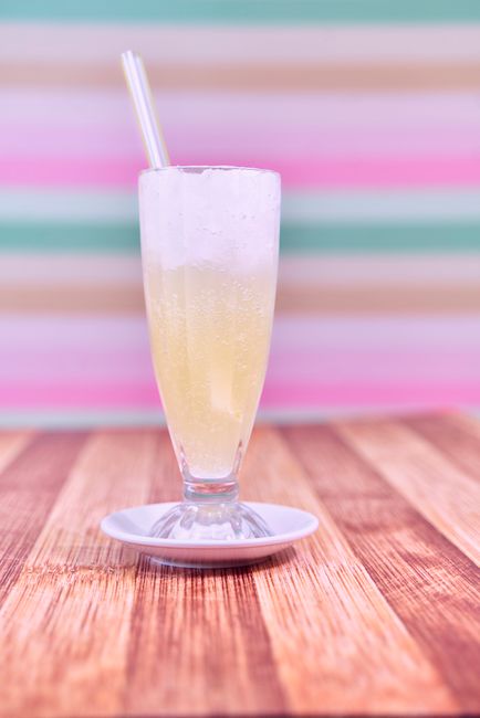 Lychee Sparkling Lemonade