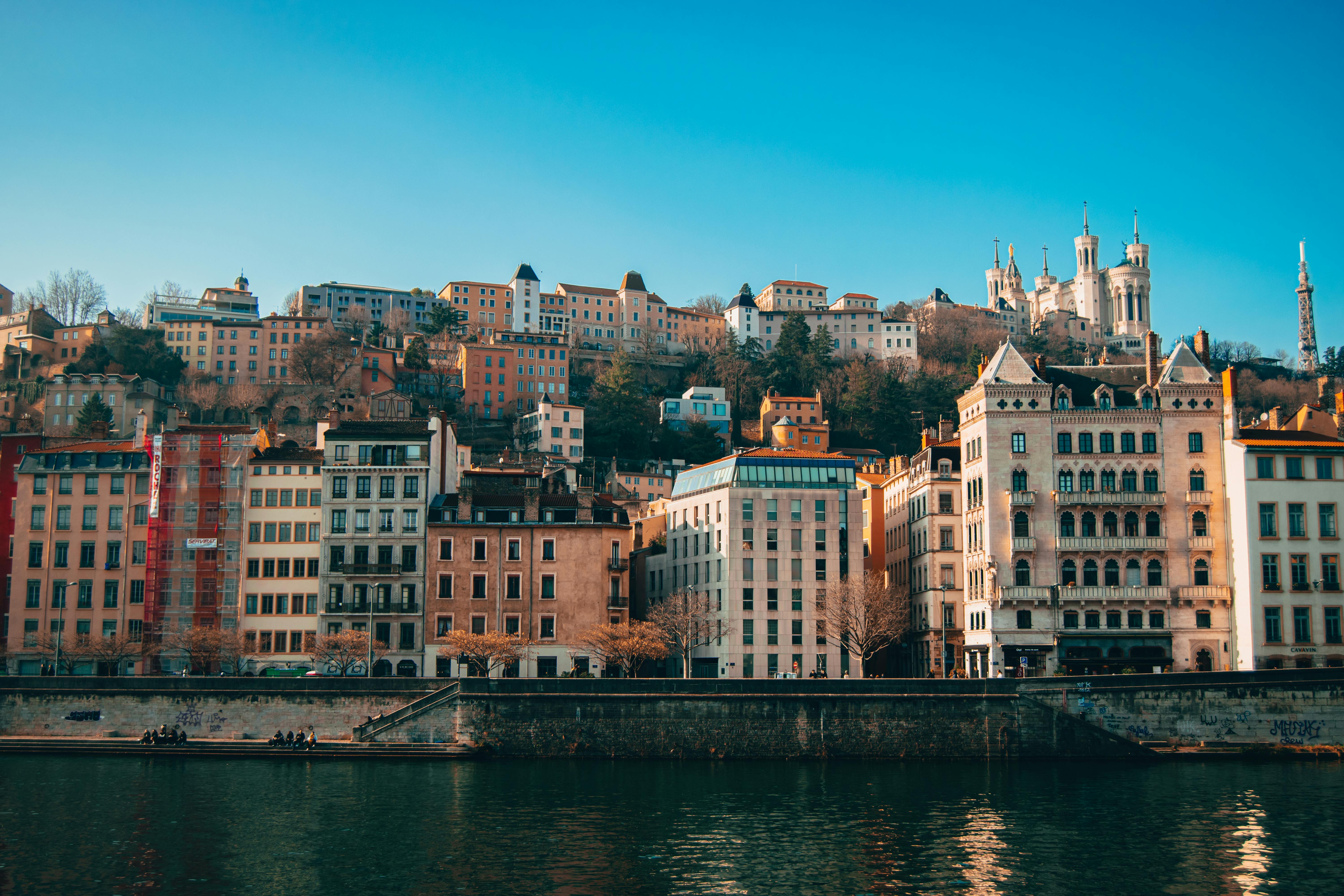 Illustration, vacances scolaires 2025 lyon​
