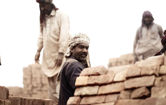 Risk management and commercial management, Project & Construction Management by Builders24 Construction Group