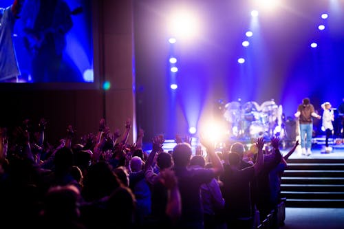 Ingyenes stockfotó előadóterem, emberek, koncert témában