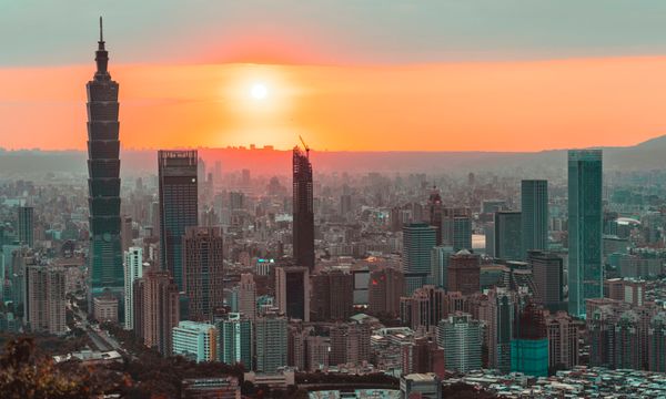 Breathtaking view of Taipei's skyline with iconic Taipei 101 at sunset