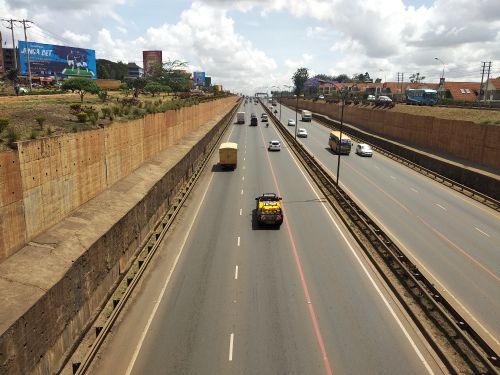 Free Thika Highway at Roasters Stock Photo