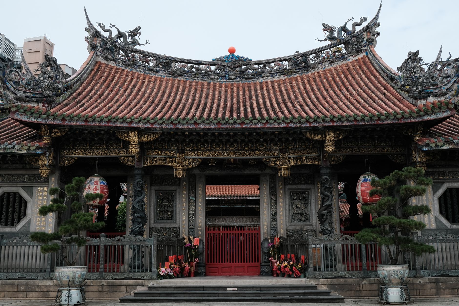 Longshan Temple