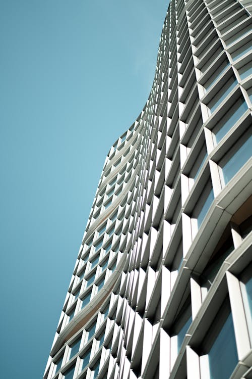 Foto profissional grátis de aparência, arquitetura contemporânea, céu azul