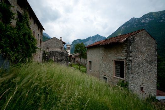 Erto, Paese di montagna