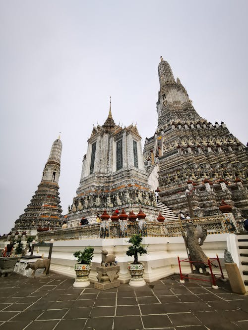 Wat Arun Ratchawararam Ratchawaramahawihan in Bangkok in Thailand