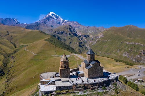 Free Gergeti Trinity Church in Georgia Stock Photo