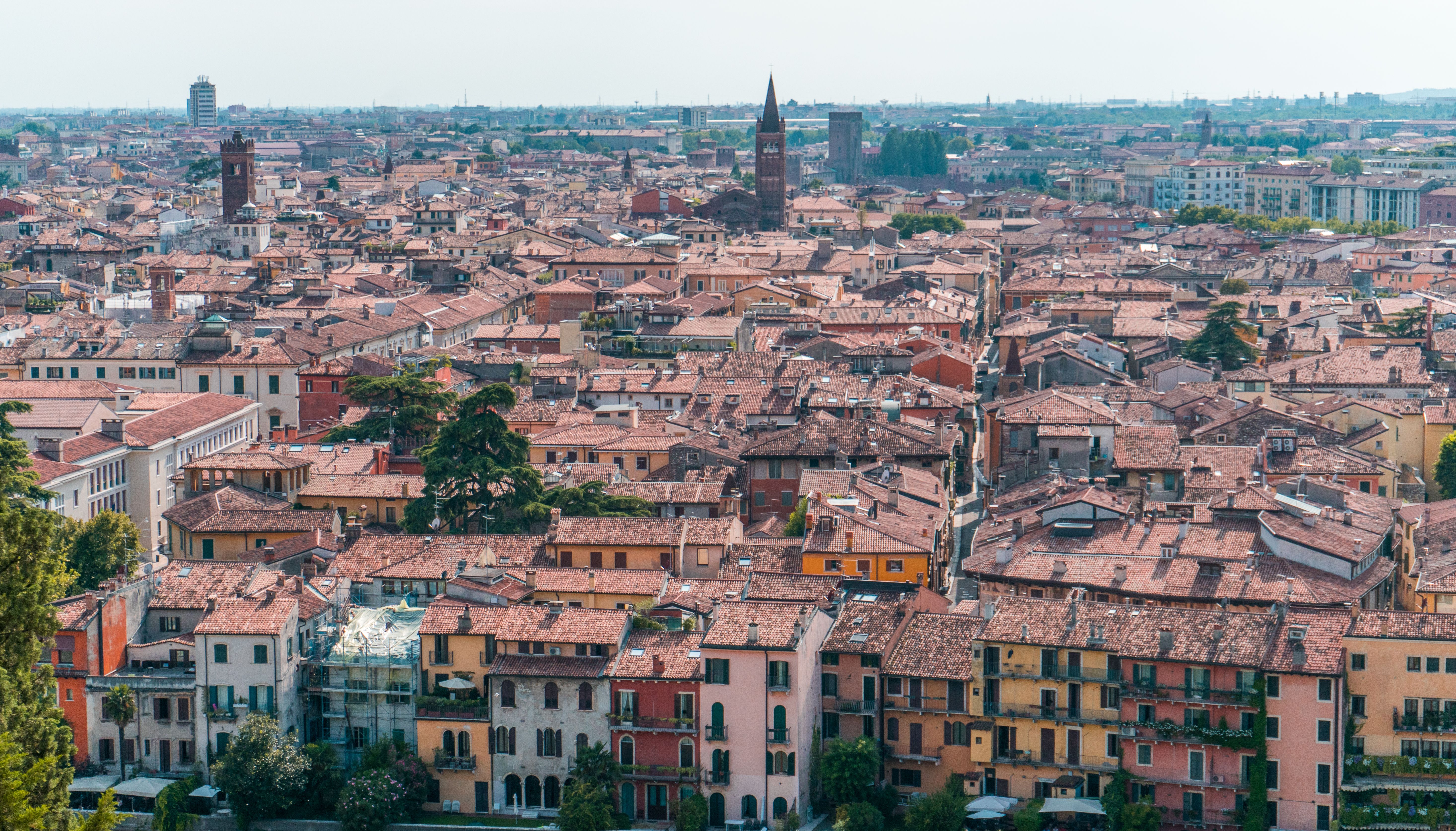 City Guide: Bologna, Italy According To Top Tour Guides — Photo by Ádám Pálvölgyi on Pexels