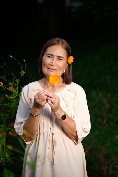 Imagine de stoc gratuită din femeie, femeie asiatică, floare