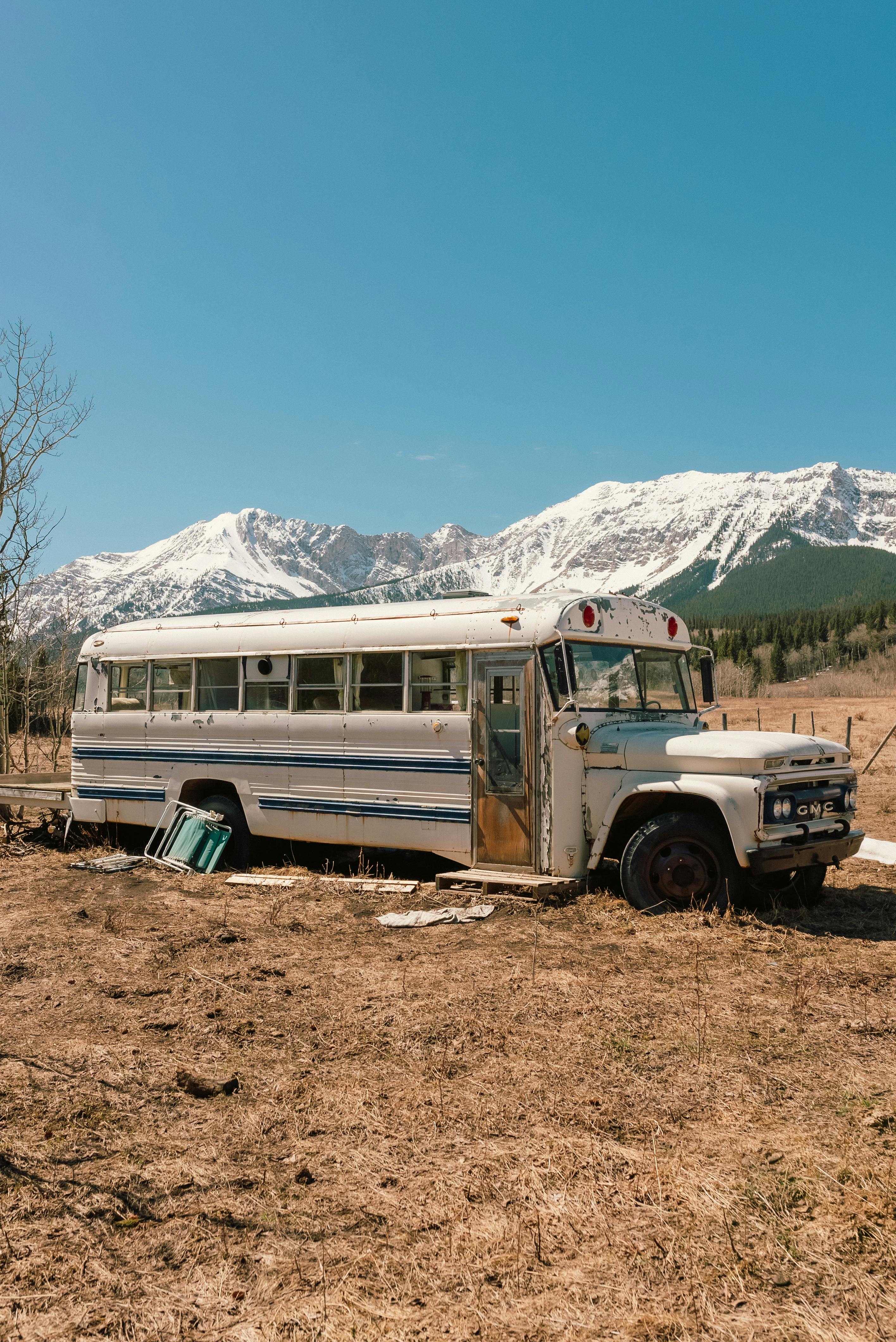 Bus at a abandoned theme park on top of a mountain. : r/AbandonedPorn